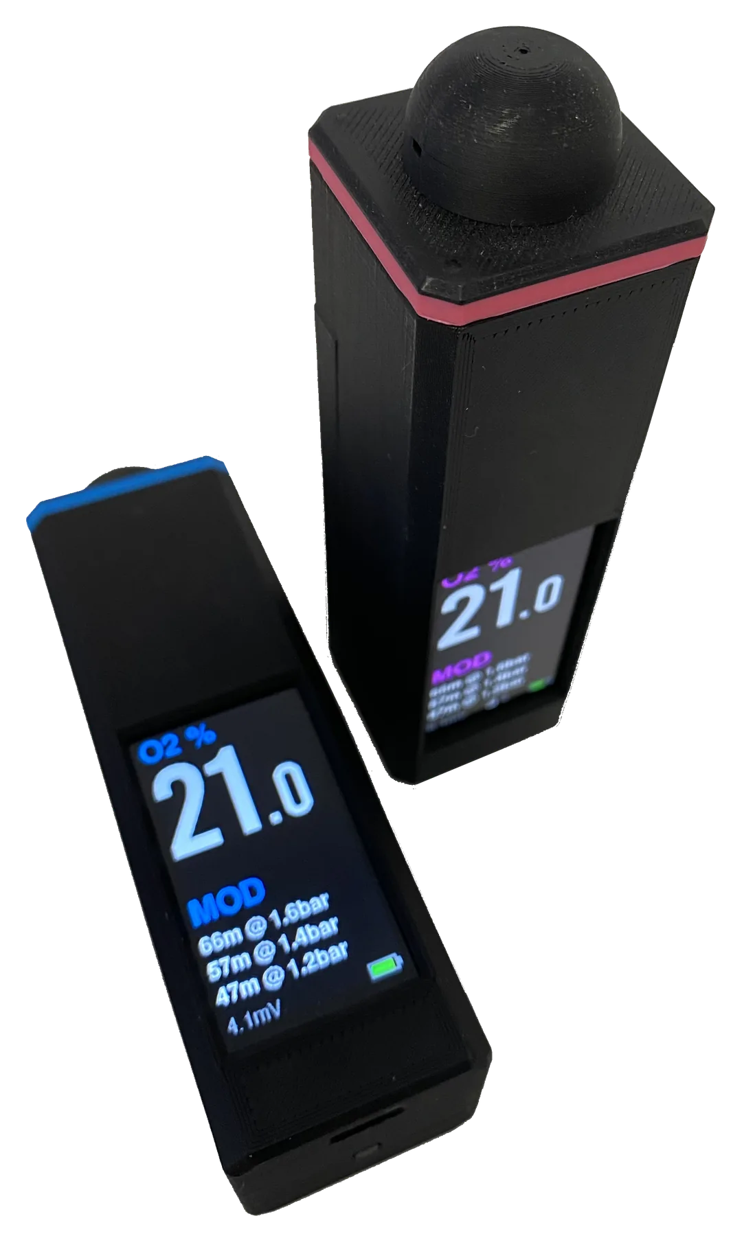 Nitrox Analyser handheld device in its printed housing